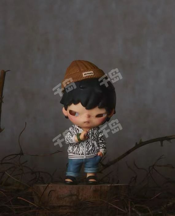 Hirono(In stock dolls!! DO NOT BUY this link!! )