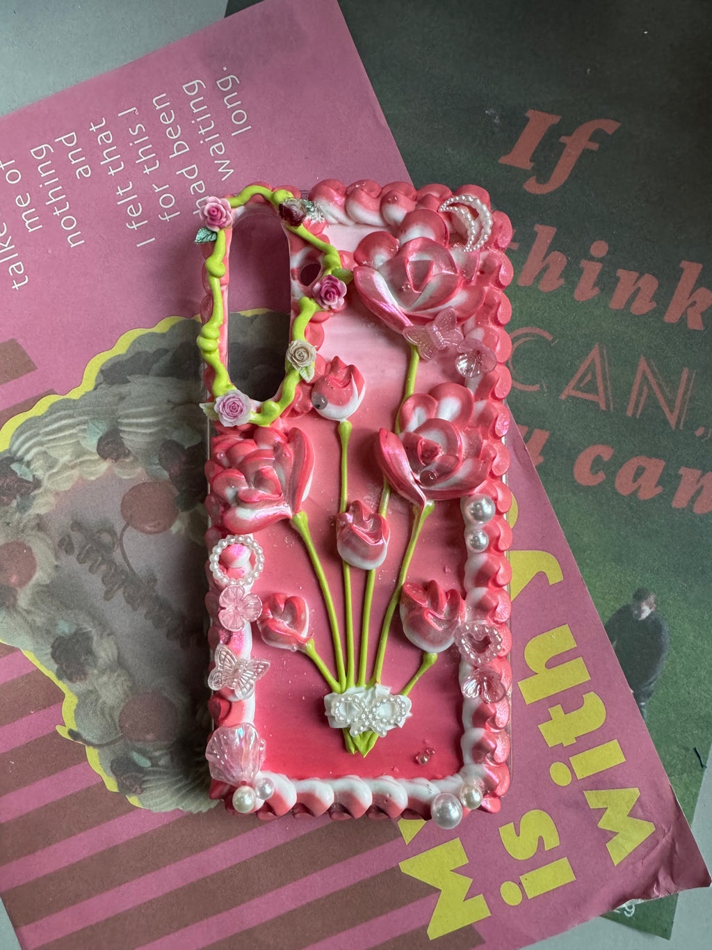 No big doll case (Flowers) DIY Cream Glue Handmade Phone Case
