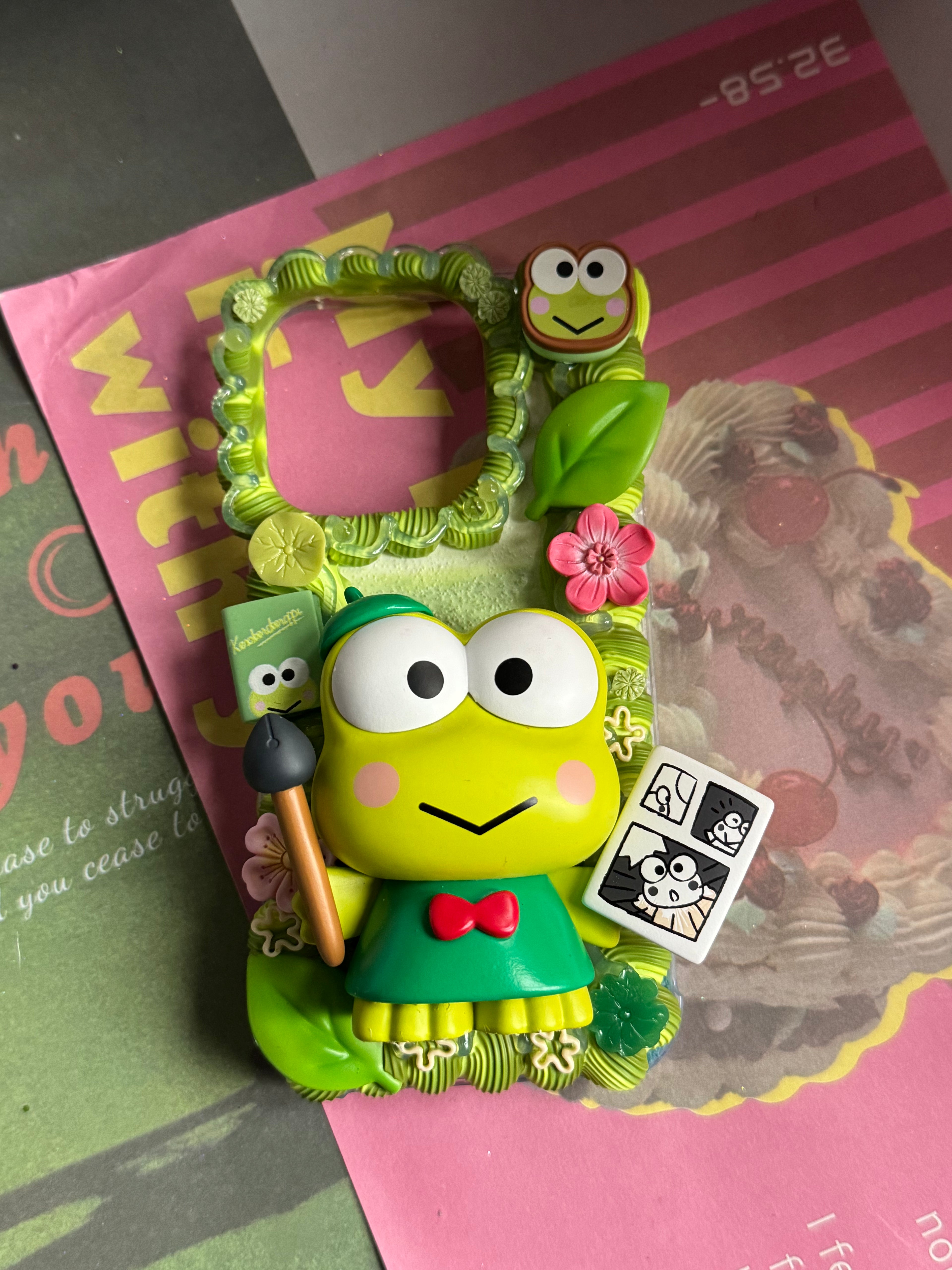 Sanrio Family (Figures) DIY Cream Glue Handmade Phone Case