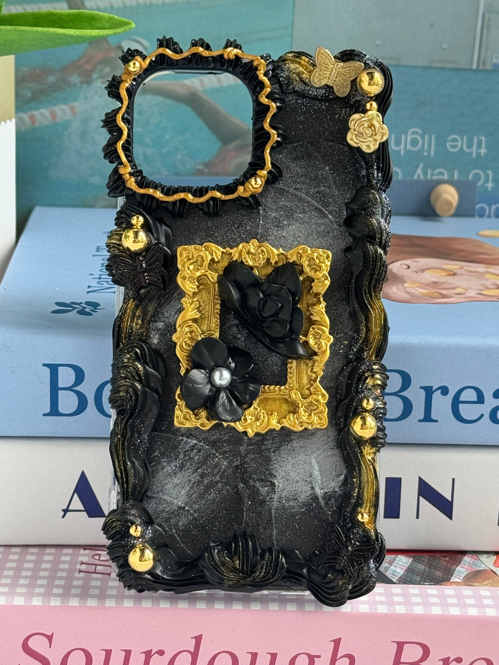 No big doll case (Flowers) DIY Cream Glue Handmade Phone Case