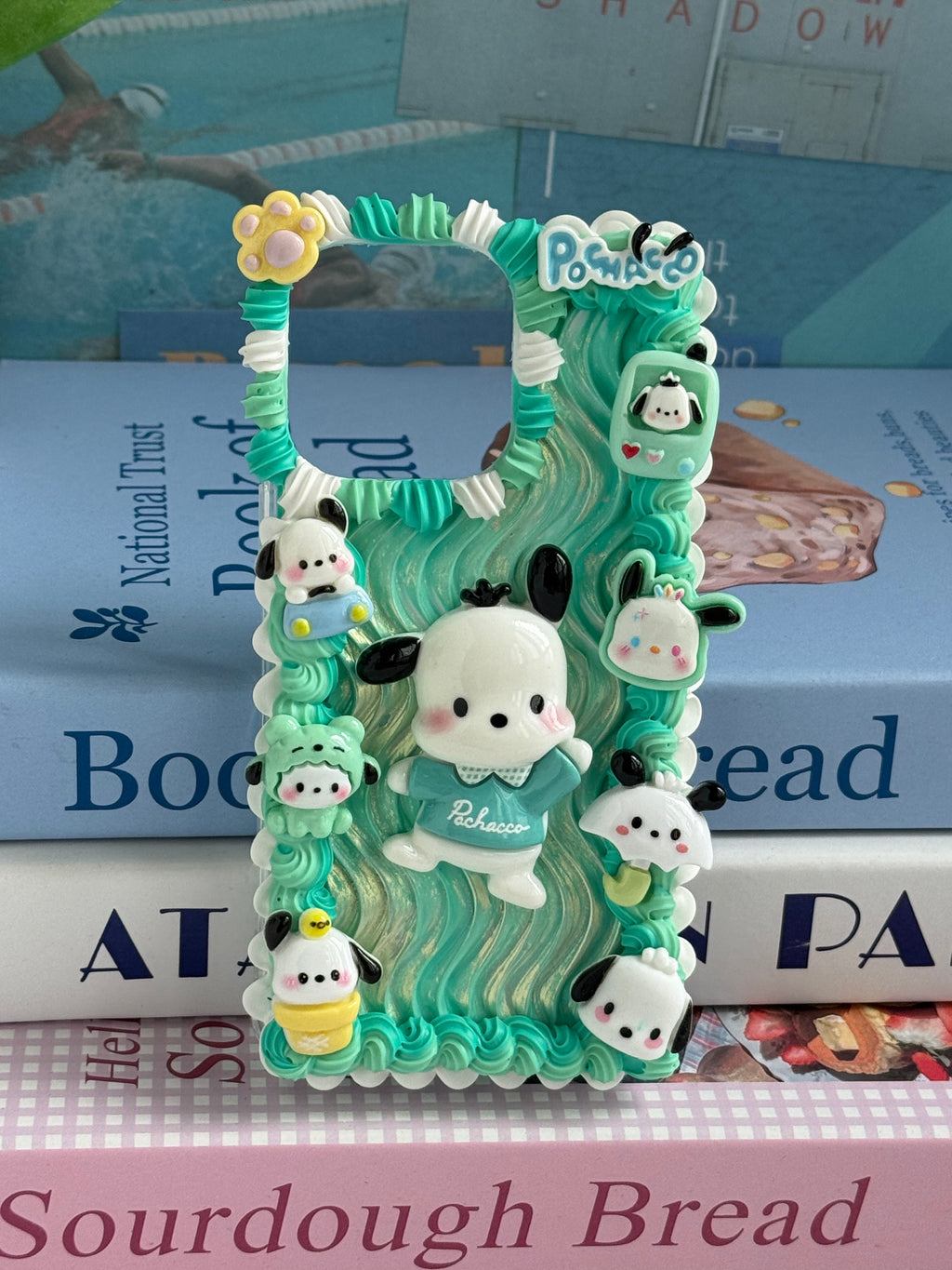Sanrio Family (Charms) DIY Cream Glue Handmade Phone Case
