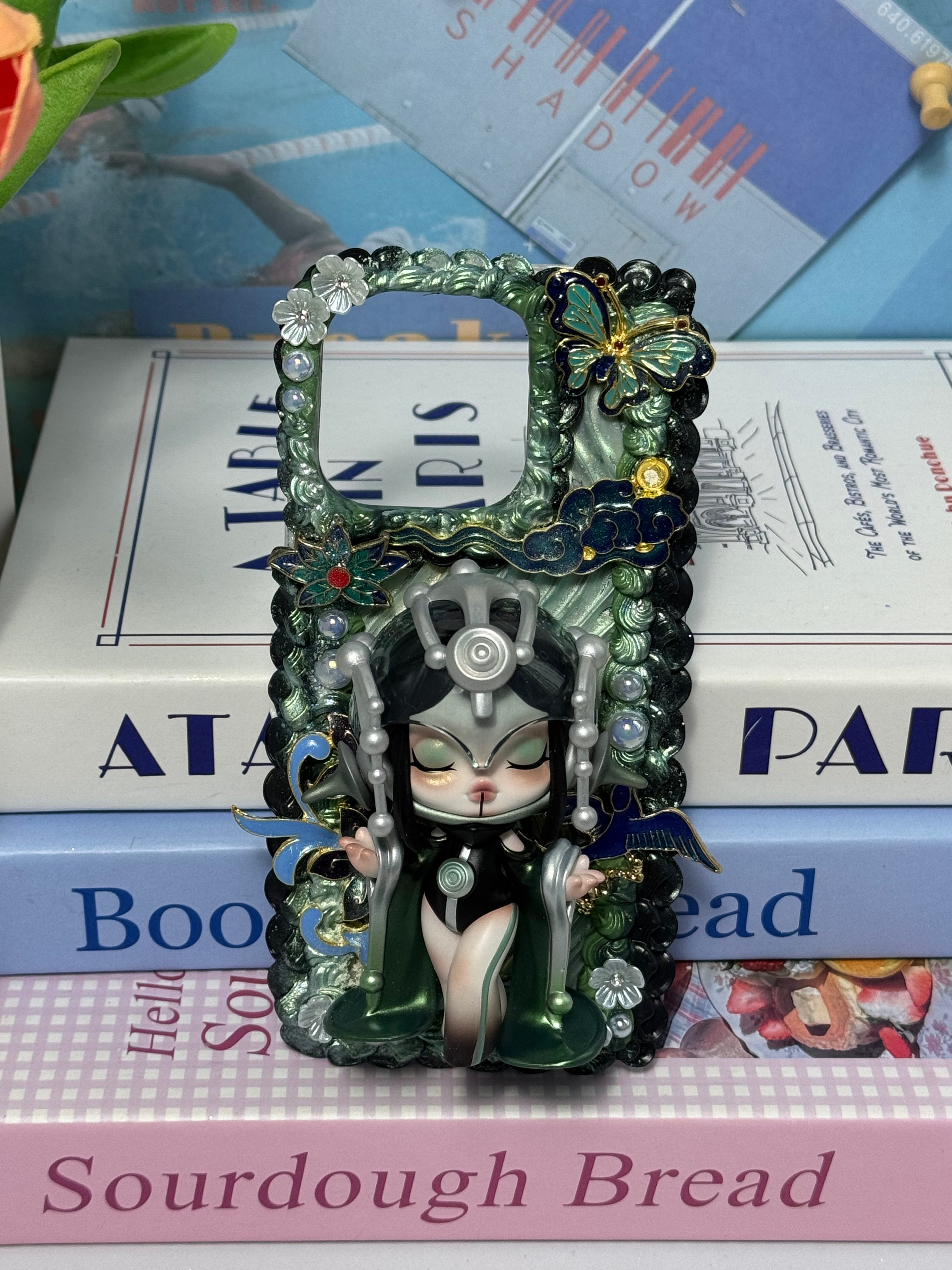 Skull Panda DIY Cream Glue Handmade Phone Case