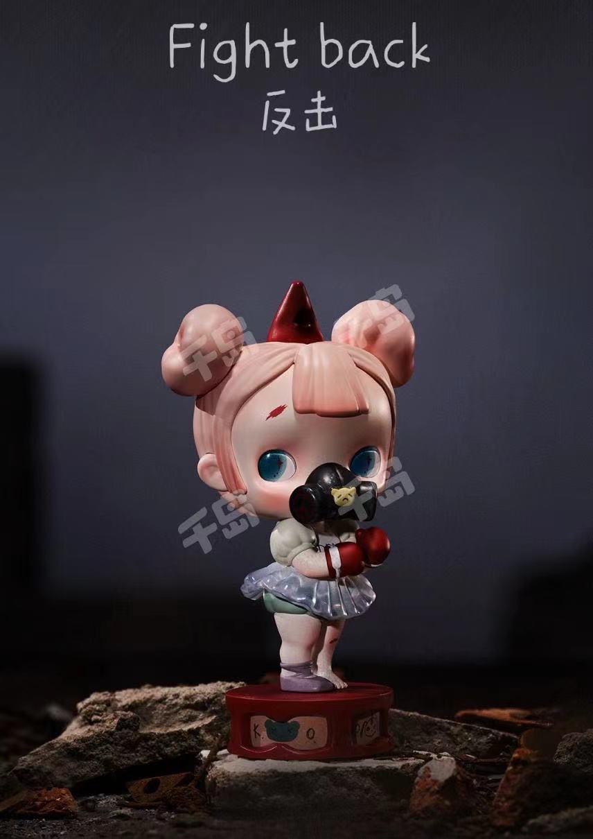 TinyTiny(In stock dolls!! DO NOT BUY this link!! )