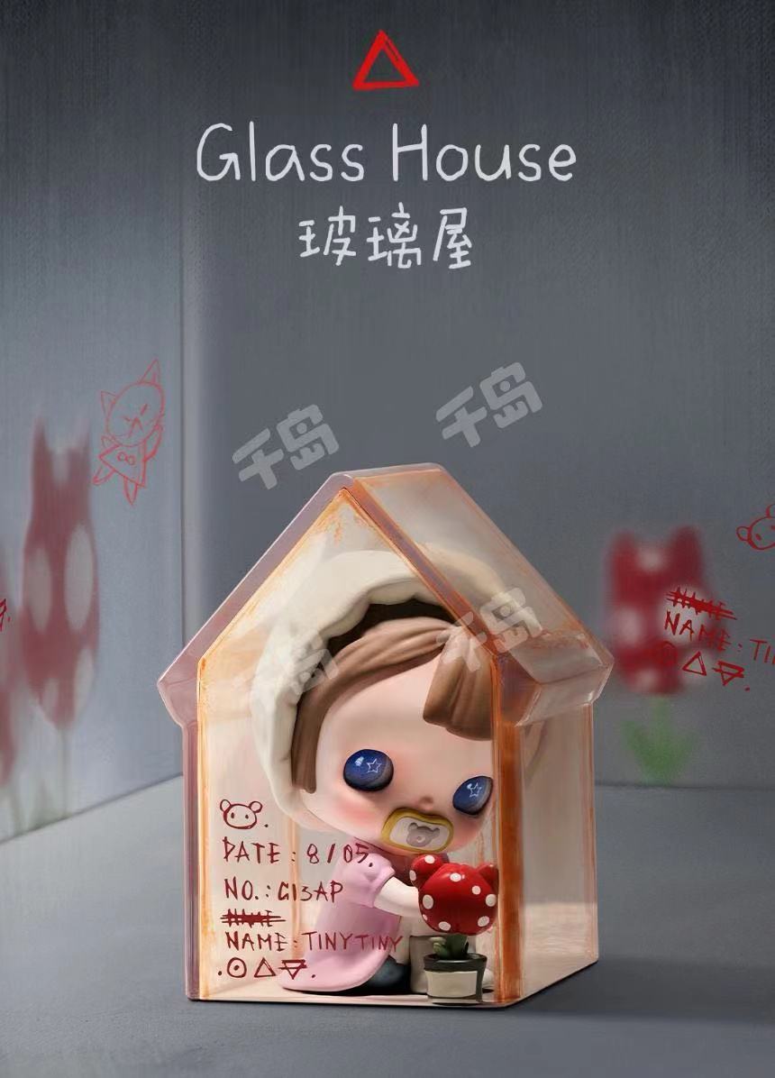 TinyTiny(In stock dolls!! DO NOT BUY this link!! )