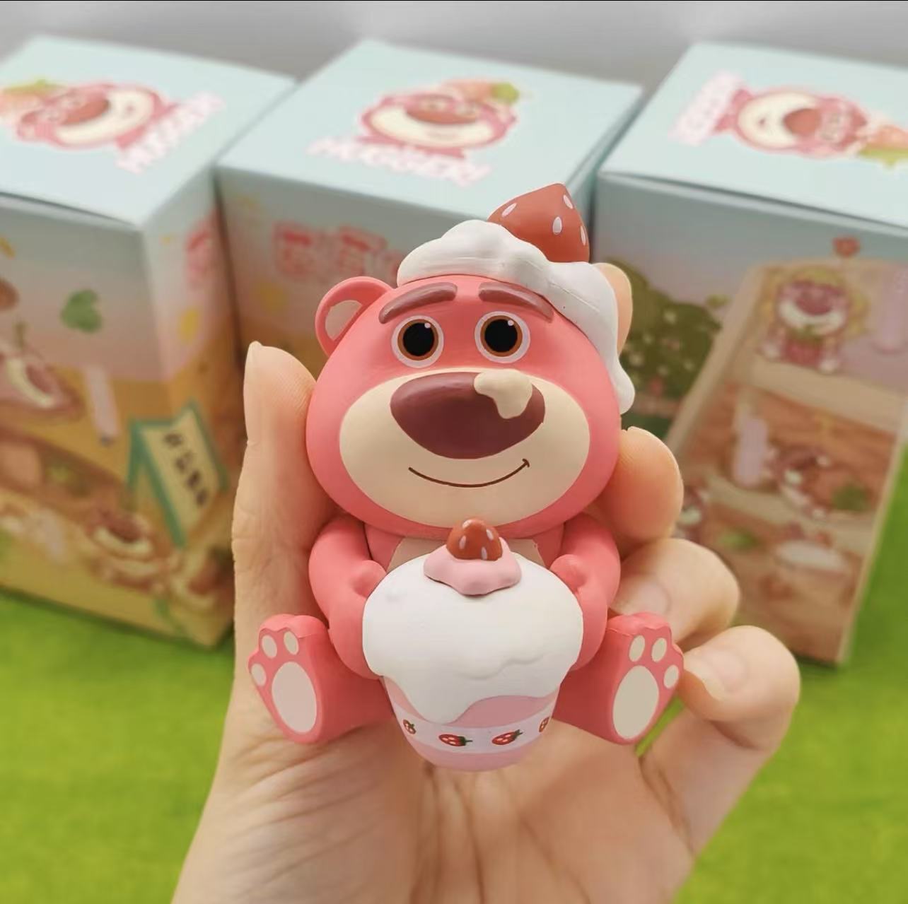 Losto Strawberry Bear(In stock dolls!! DO NOT BUY this link!! )