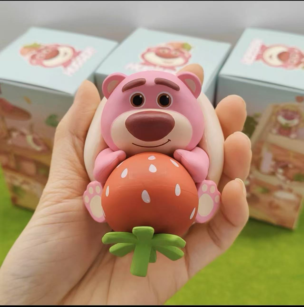 Losto Strawberry Bear(In stock dolls!! DO NOT BUY this link!! )