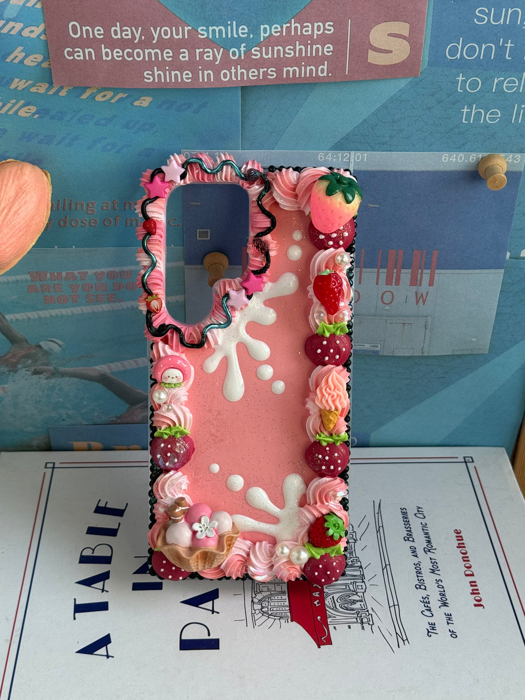 No big doll case (Flowers) DIY Cream Glue Handmade Phone Case