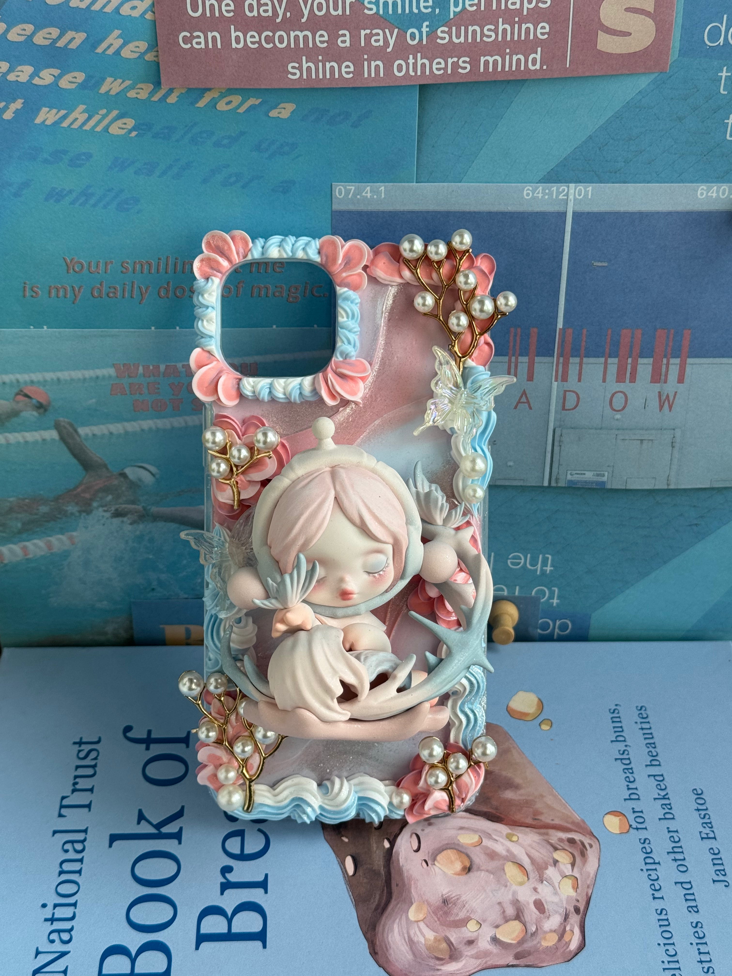 Skull Panda DIY Cream Glue Handmade Phone Case