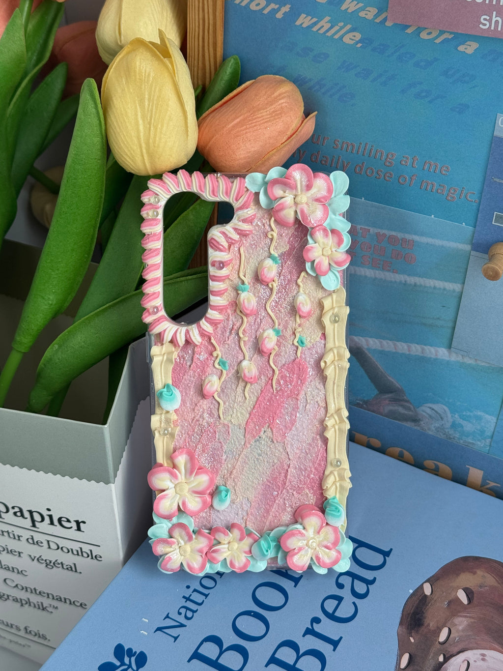 No big doll case (Flowers) DIY Cream Glue Handmade Phone Case