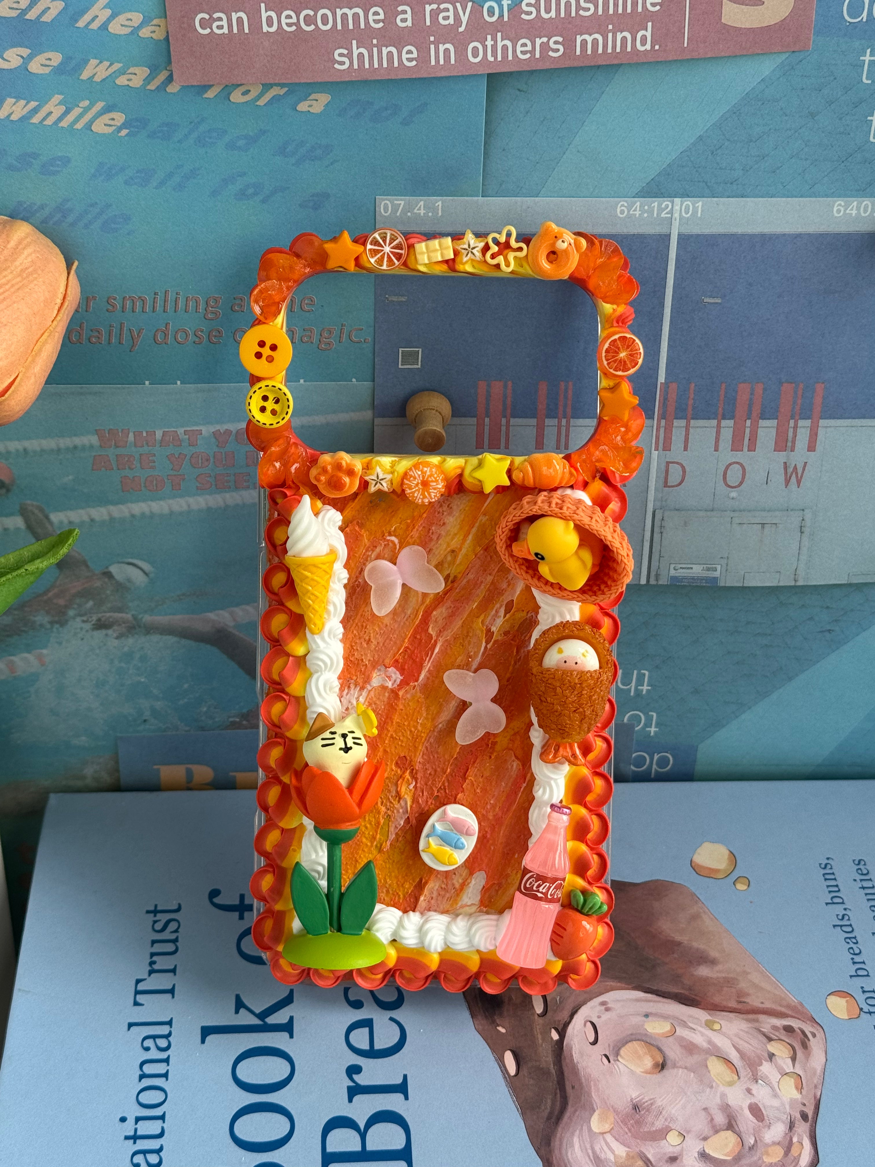 No big doll case (Flowers) DIY Cream Glue Handmade Phone Case