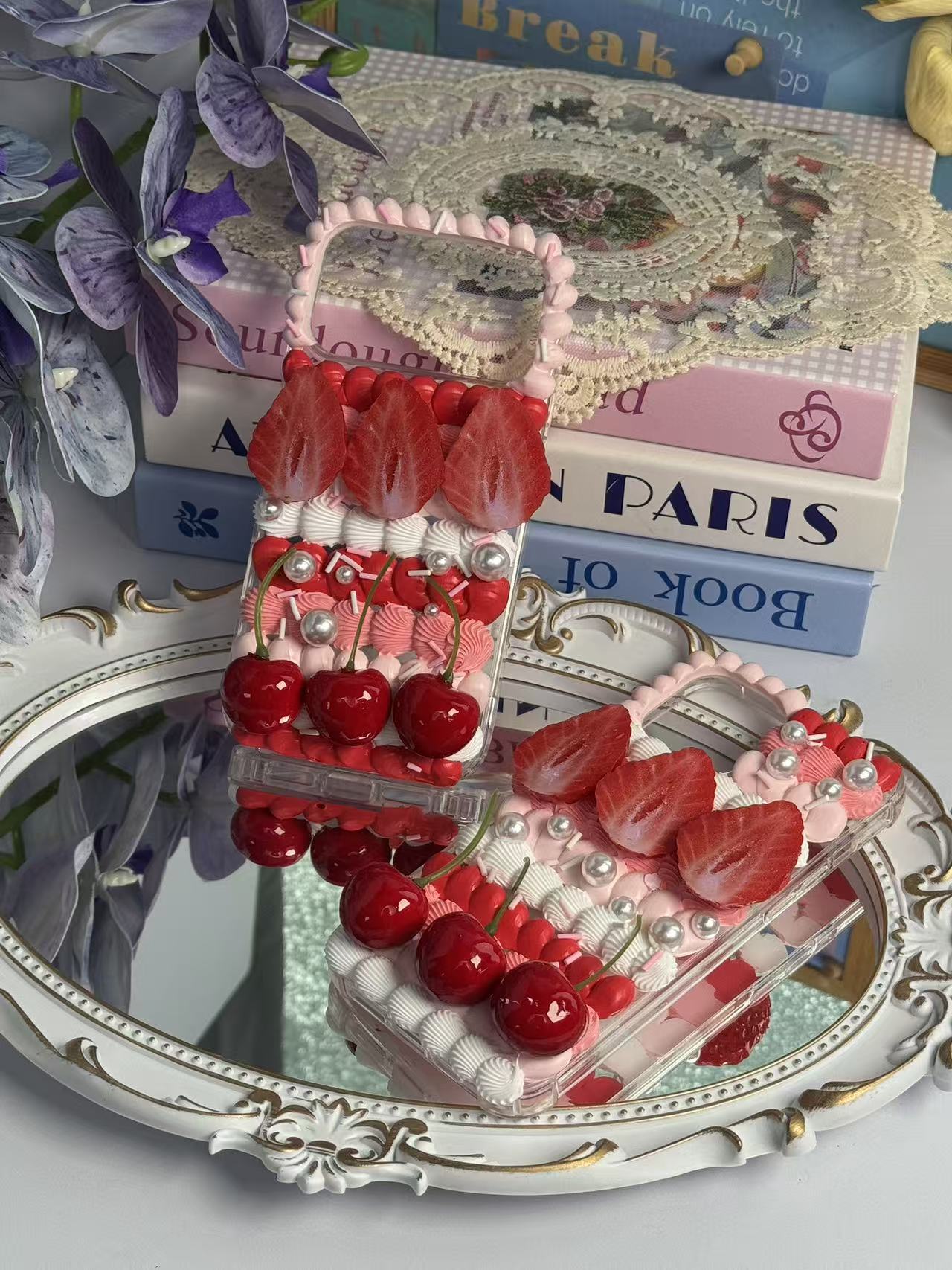 Strawberries & Cherries KIT Cream Glue Case for DIY
